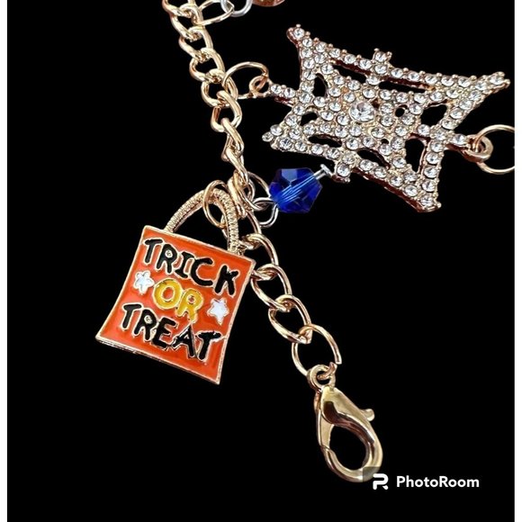 Halloween Charm Bracelet Trick Treat Ghost Black Cat Sugar Skull Spider … - Picture 5 of 12